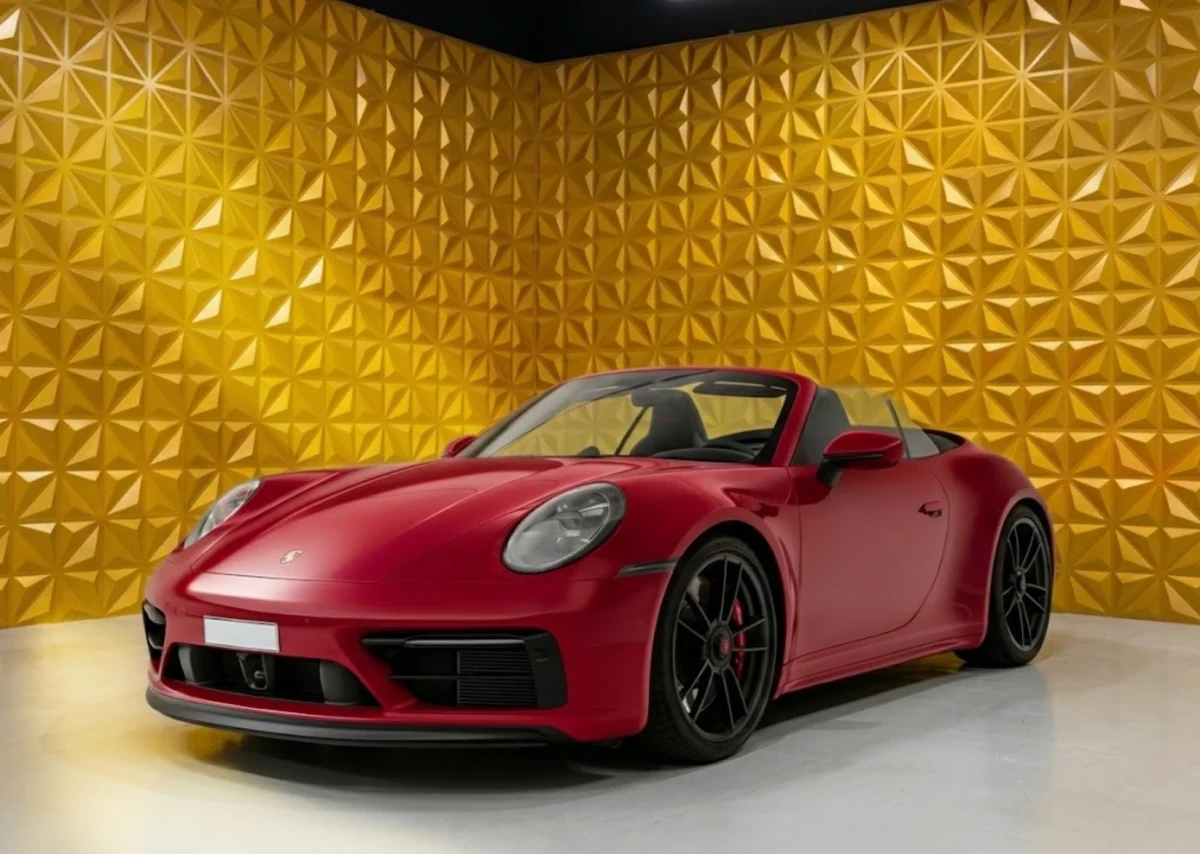 Rent Porsche 911 Carrera 4 GTS Cabriolet for rent in Dubai